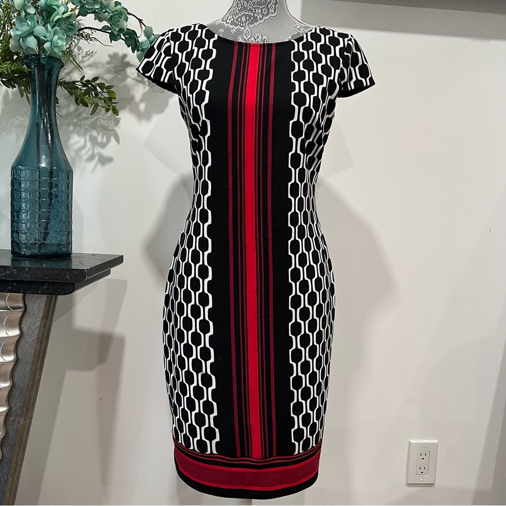 Dress size 4 Established 1962